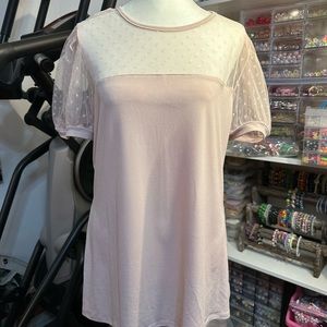 VGUC Express top XL. Light pink with lace.
